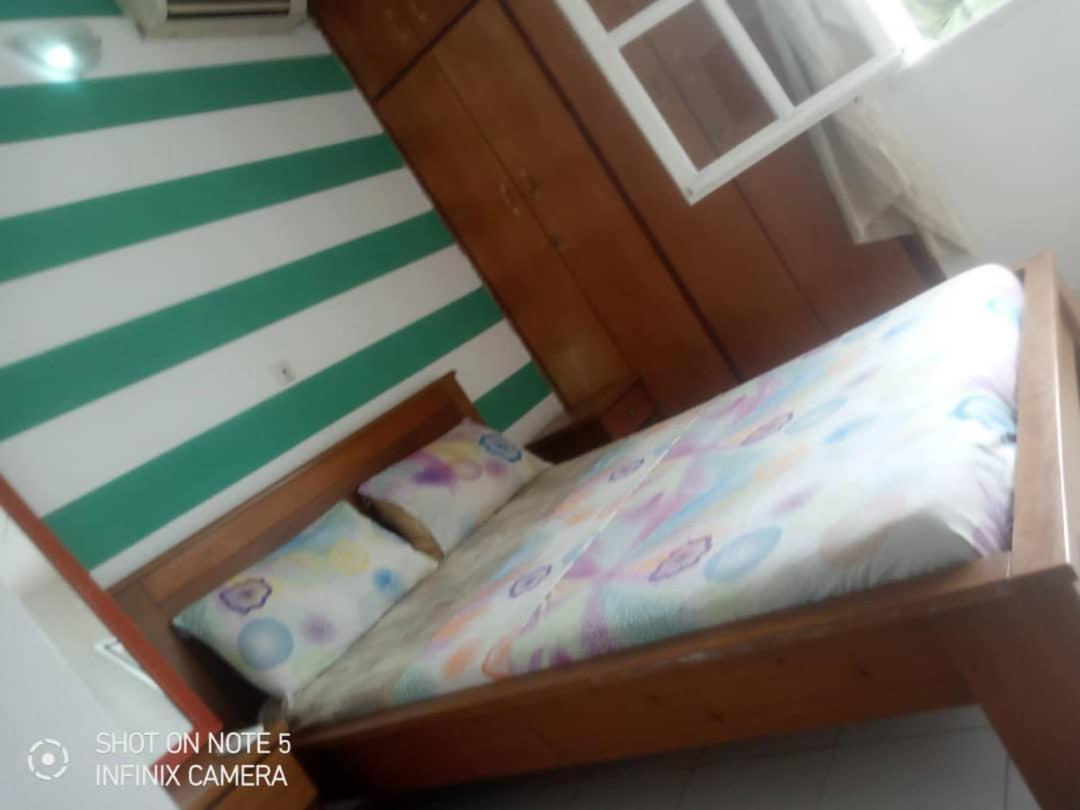 Residences Hotels Sejours Affaires Abidjan Esterno foto