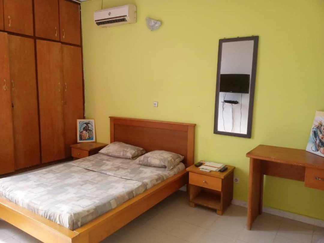 Residences Hotels Sejours Affaires Abidjan Esterno foto