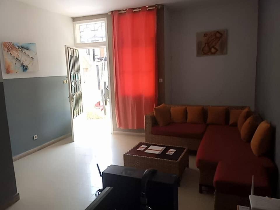 Residences Hotels Sejours Affaires Abidjan Esterno foto